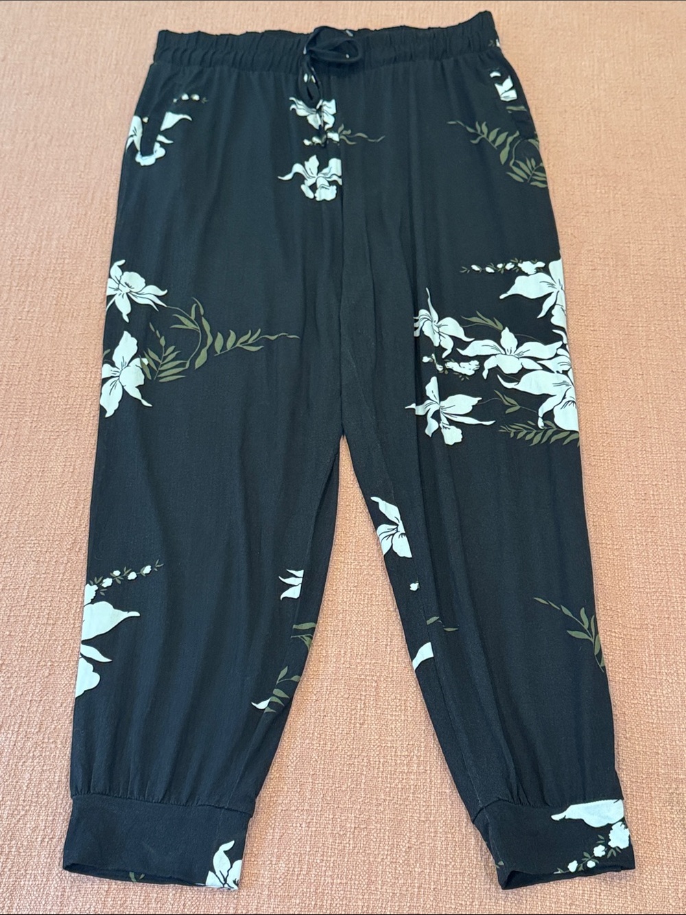 Women's soft cozy Black Floral Drawstring Joggers